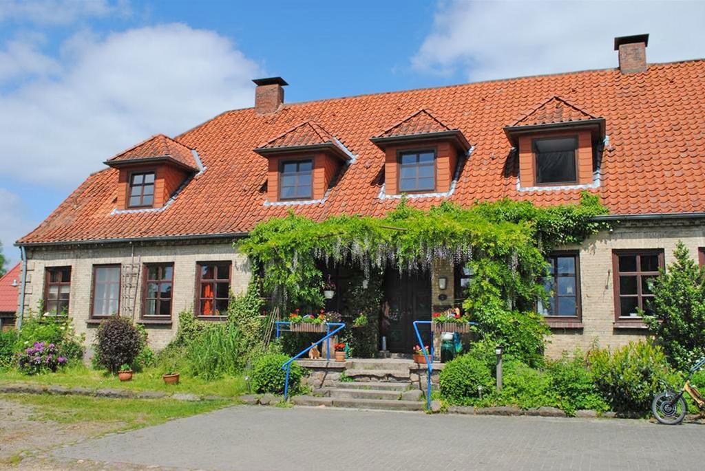 Ferienhof Lassen Appartement Brodersby  Buitenkant foto